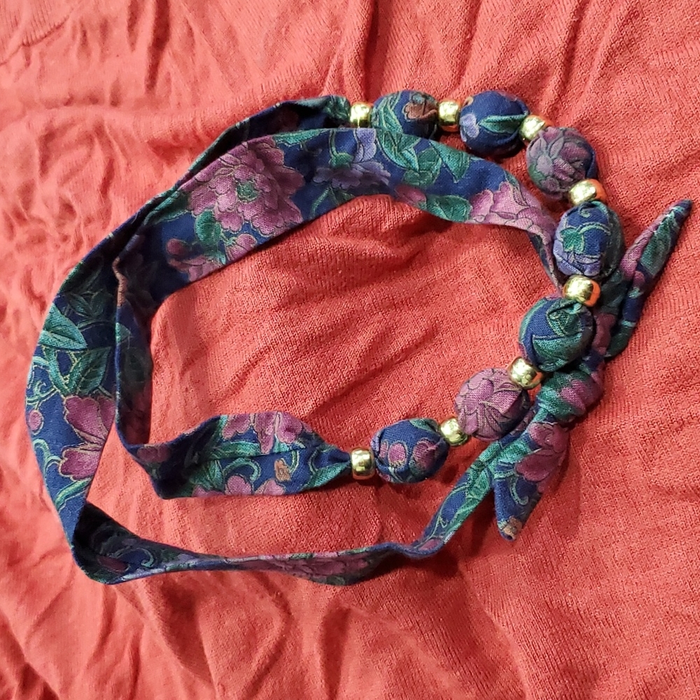 💥50% sale💥Floral fabric beaded tie necklace #1455